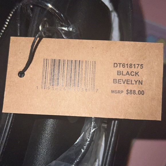 Steve Madden Tote - Picture 8 of 8